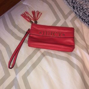 Juicy Wristlet